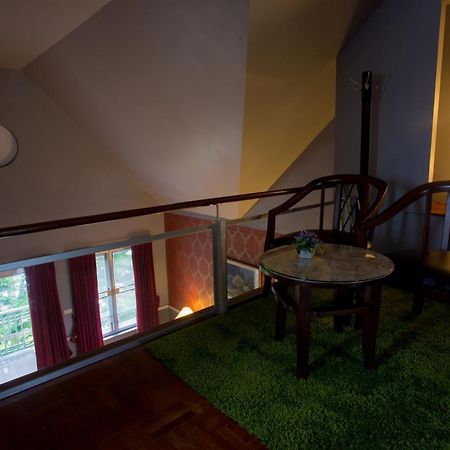 Brookside Valley Resort Rayong Room photo