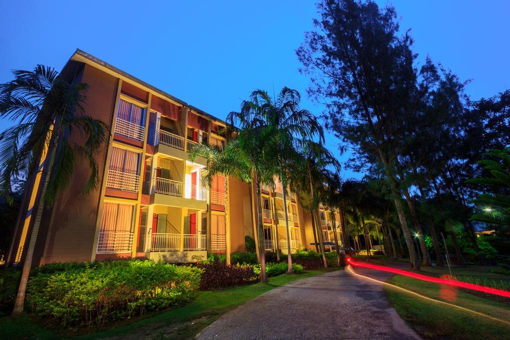 Brookside Valley Resort Rayong Exterior photo