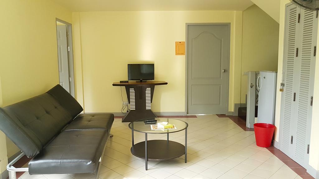 Brookside Valley Resort Rayong Exterior photo