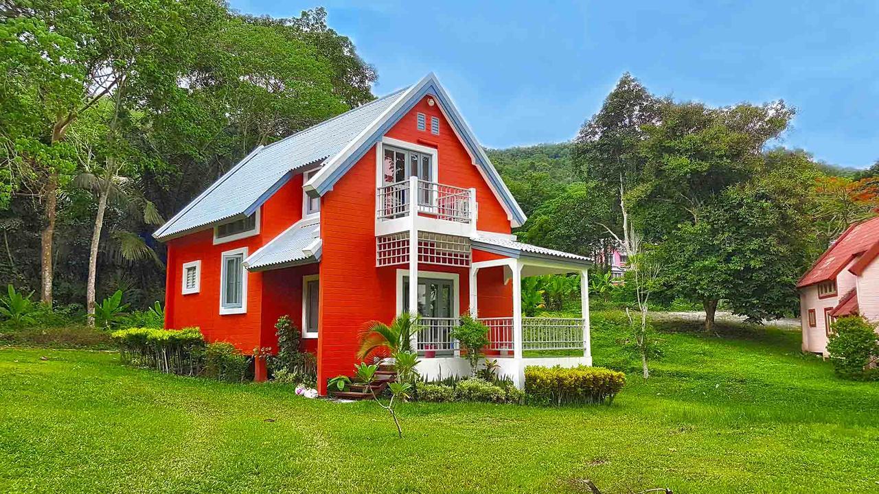 Brookside Valley Resort Rayong Exterior photo
